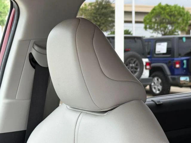 2024 Toyota Grand Highlander - Image 43