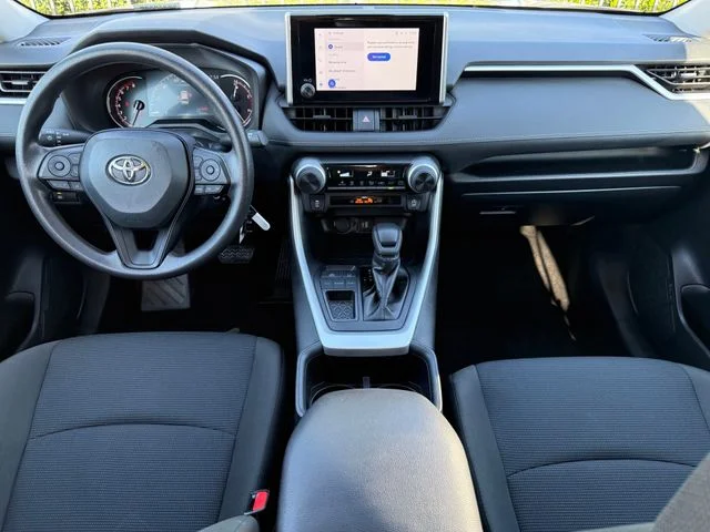 2025 Toyota RAV4 - Image 19