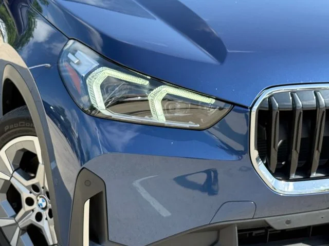 2023 BMW X1 - Image 3