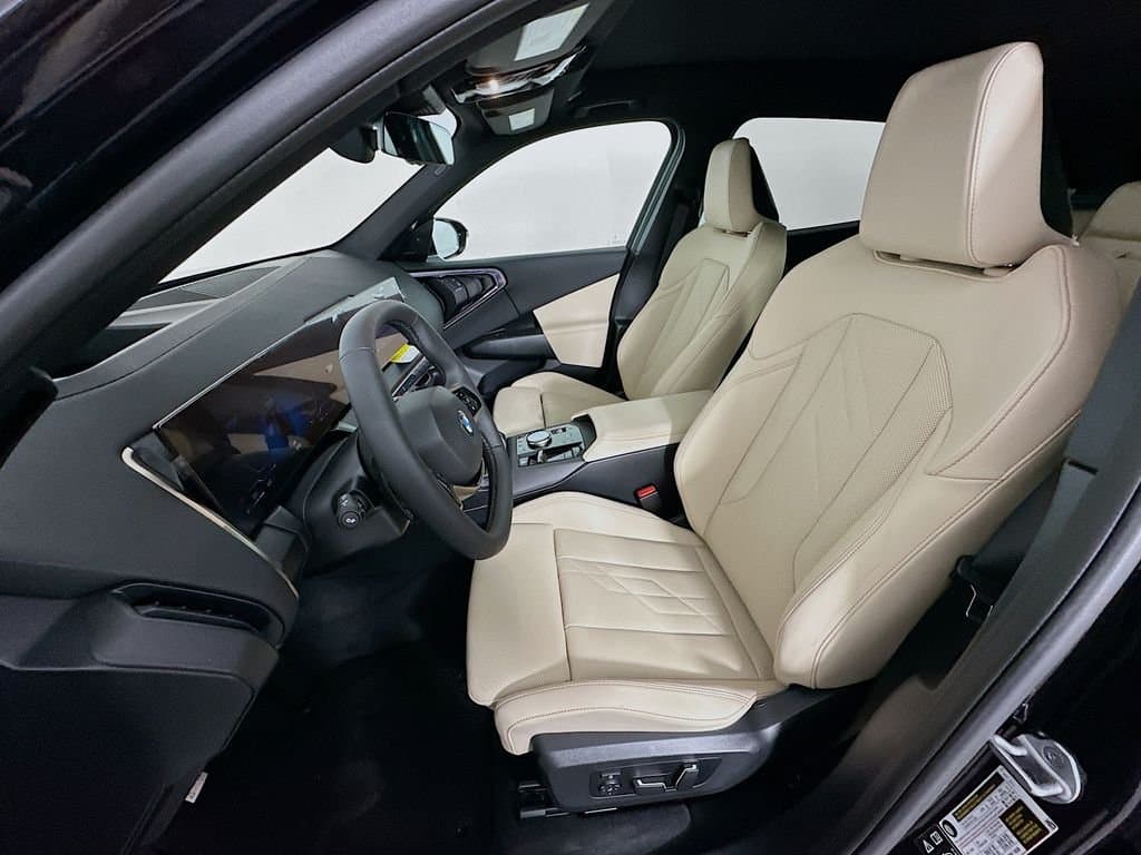 2025 BMW X3 - Image 16