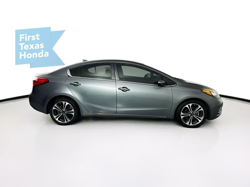 2016 KIA Forte - Image 9