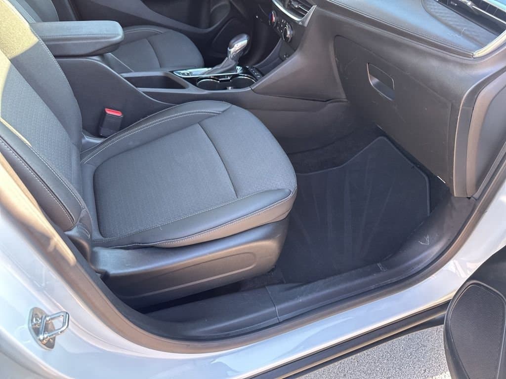 2024 Buick Encore GX - Image 16