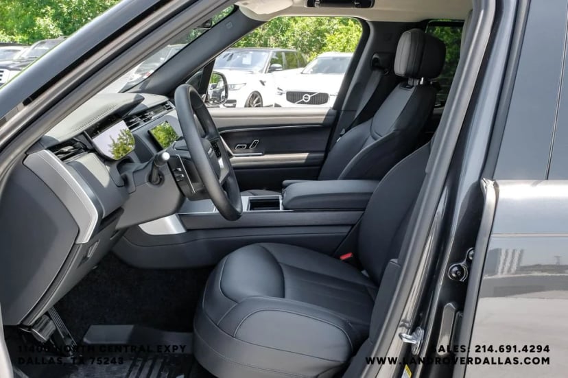 2026 Land Rover Range Rover - Image 3