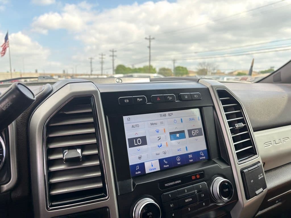 2021 Ford F-350SD - Image 18