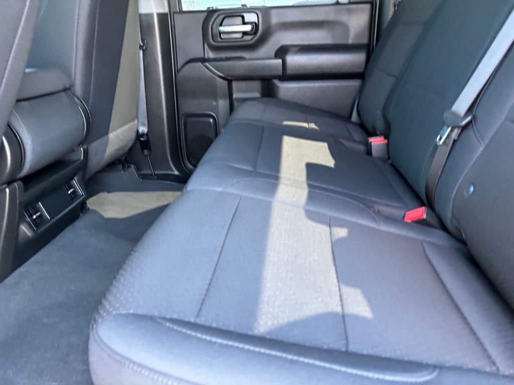2024 Chevrolet Silverado 2500HD - Image 23