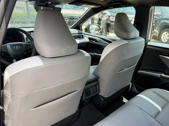 2026 Toyota Camry - Image 25