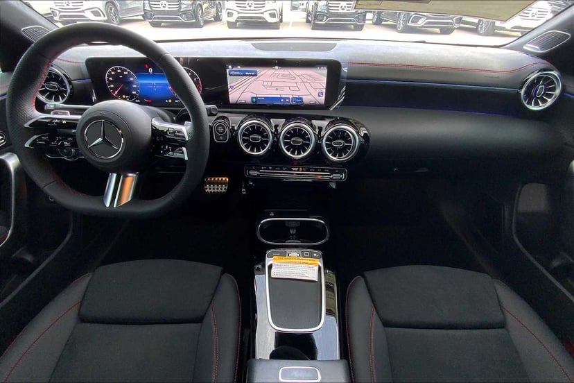 2025 Mercedes-Benz CLA 250 - Image 8