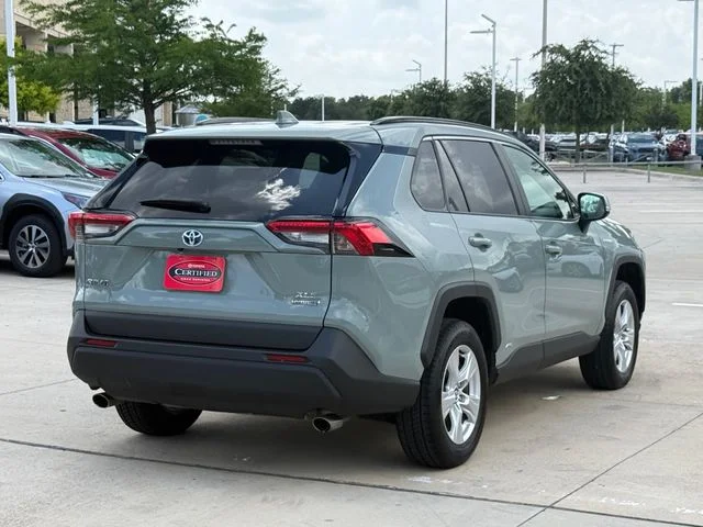 2021 Toyota RAV4 Hybrid - Image 4