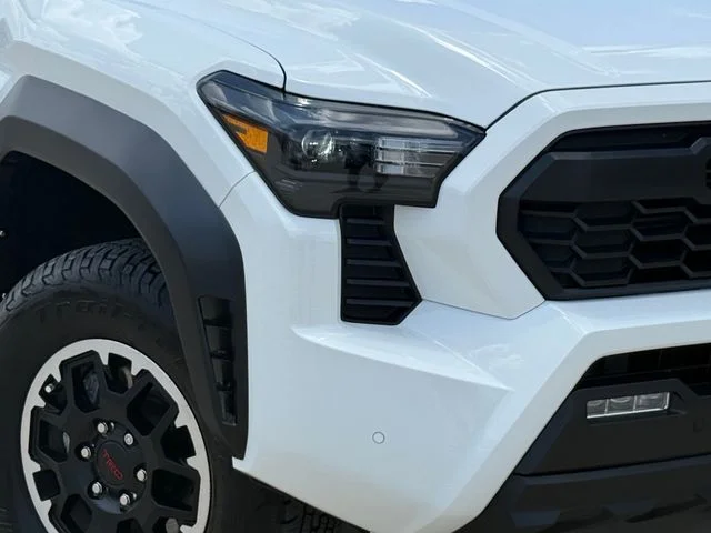 2024 Toyota Tacoma - Image 3