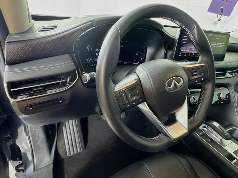 2023 INFINITI QX60 - Image 10