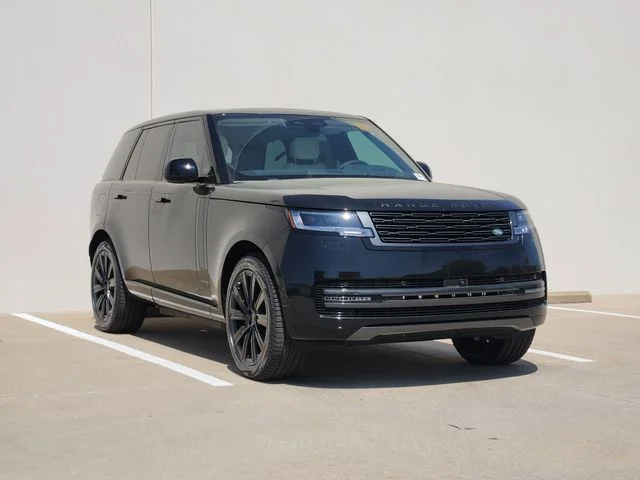 2026 Land Rover Range Rover Plug-In Hybrid - Image 2