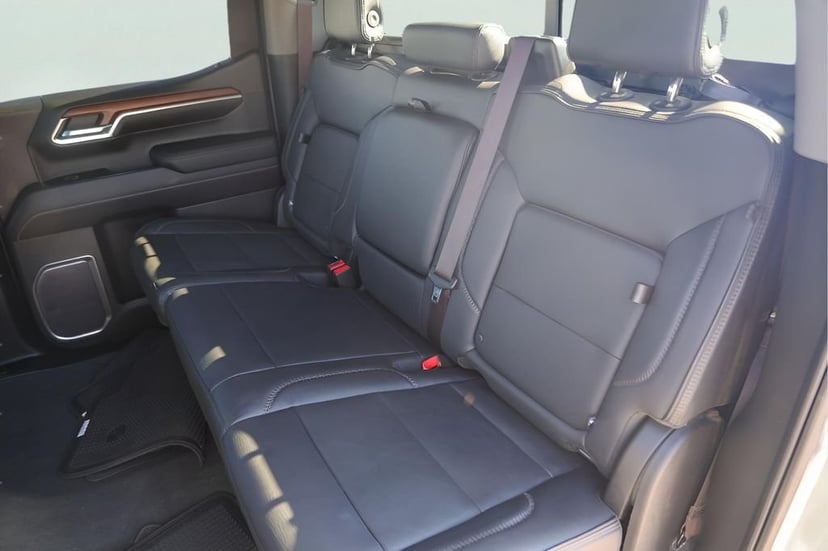 2023 GMC Sierra 1500 - Image 27