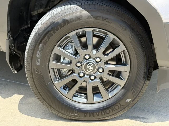 2024 Toyota Land Cruiser - Image 2