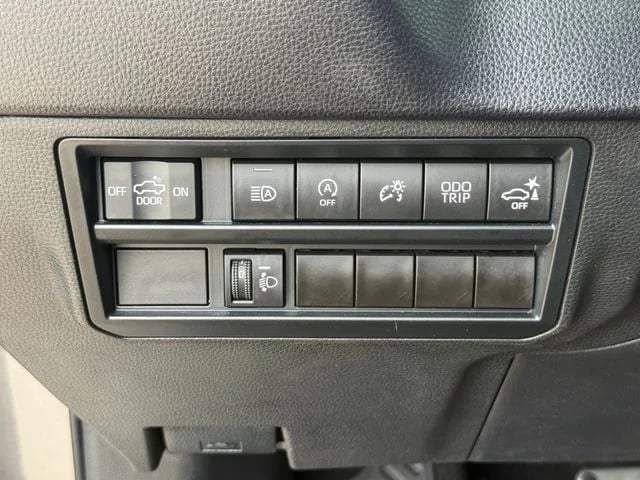 2023 Toyota Tundra - Image 19