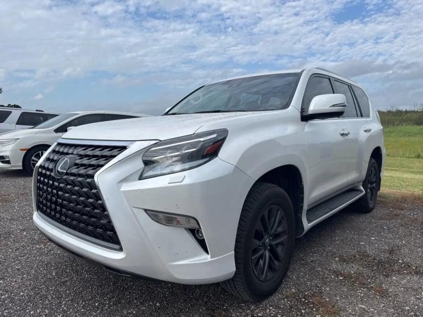 2023 Lexus GX - Image 1