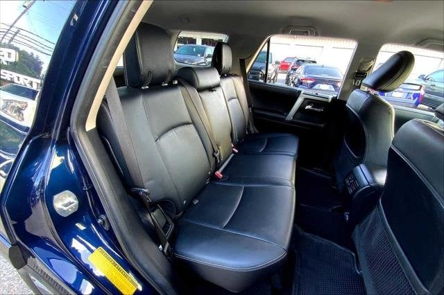 2024 Toyota 4RUNNER - Image 18