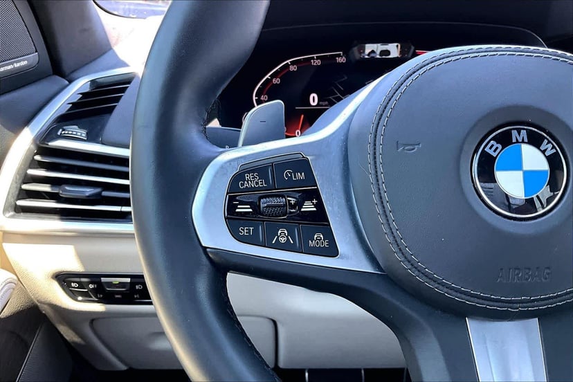 2020 BMW X7 - Image 20