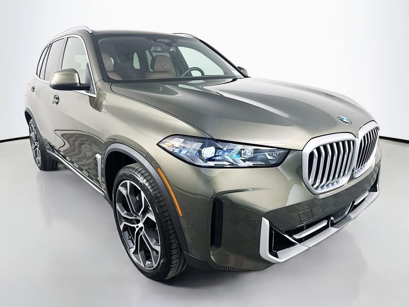 2026 BMW X5 - Image 3