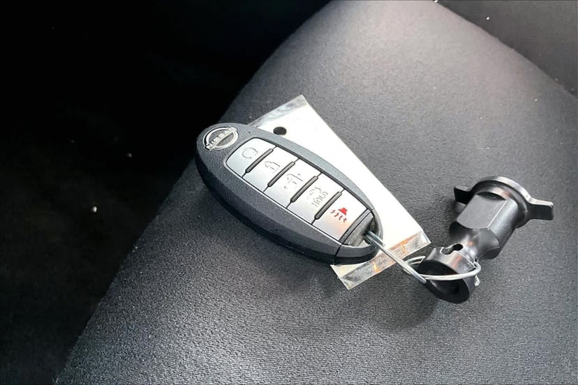 2025 Nissan Altima - Image 14