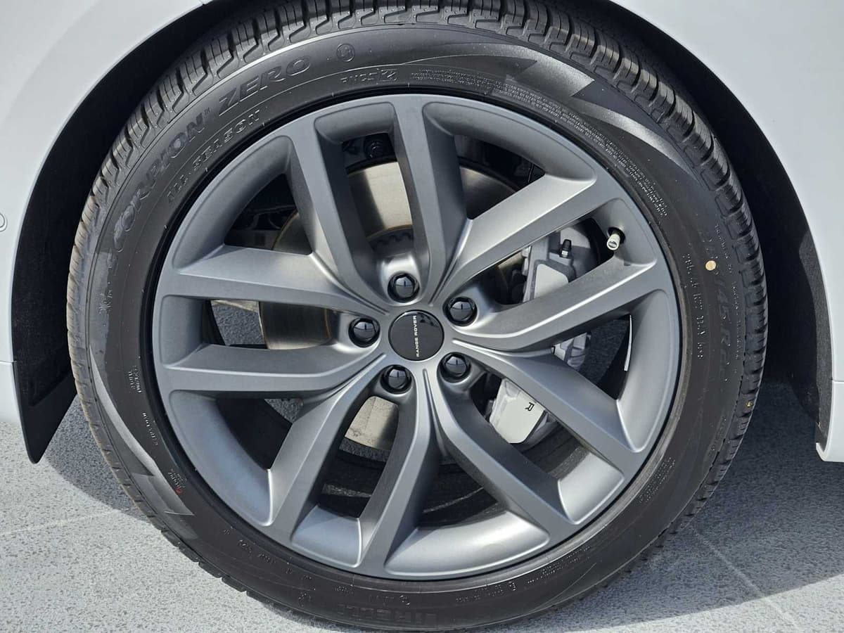 2026 LAND ROVER Range Rover Sport - Image 10