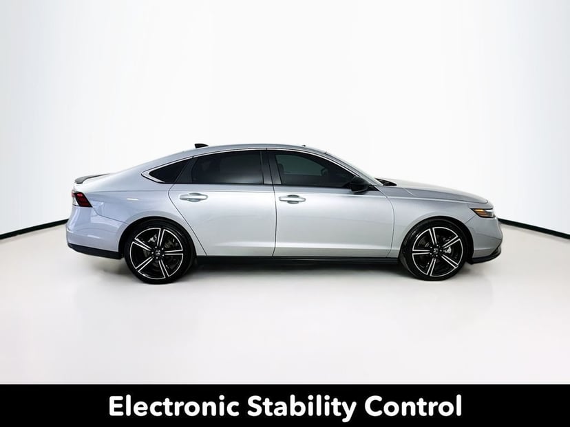 2025 Honda Accord Hybrid - Image 9