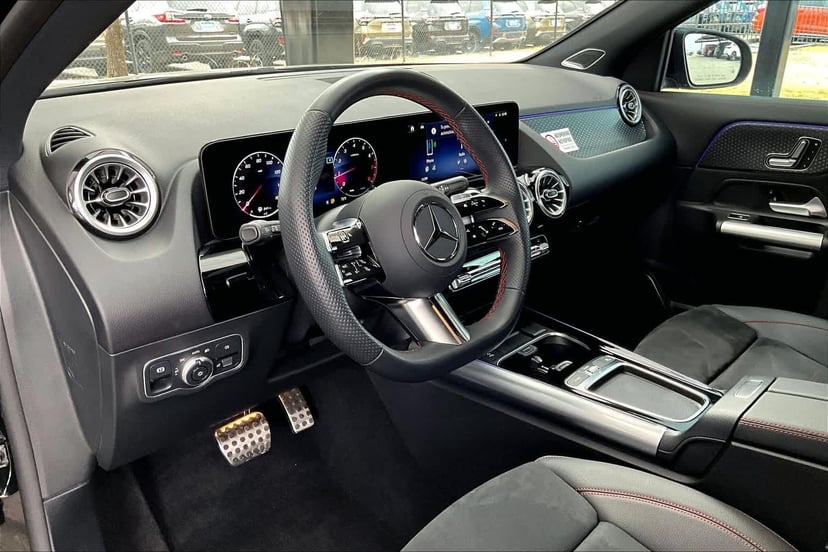 2025 Mercedes-Benz GLA 250 - Image 17