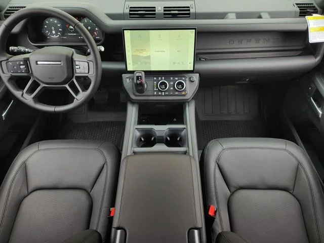 2026 Land Rover Defender 110 - Image 19
