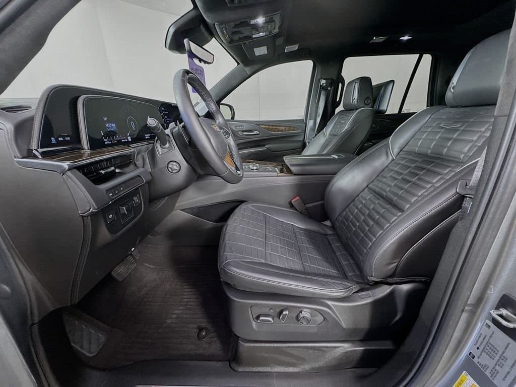 2023 CADILLAC Escalade - Image 27