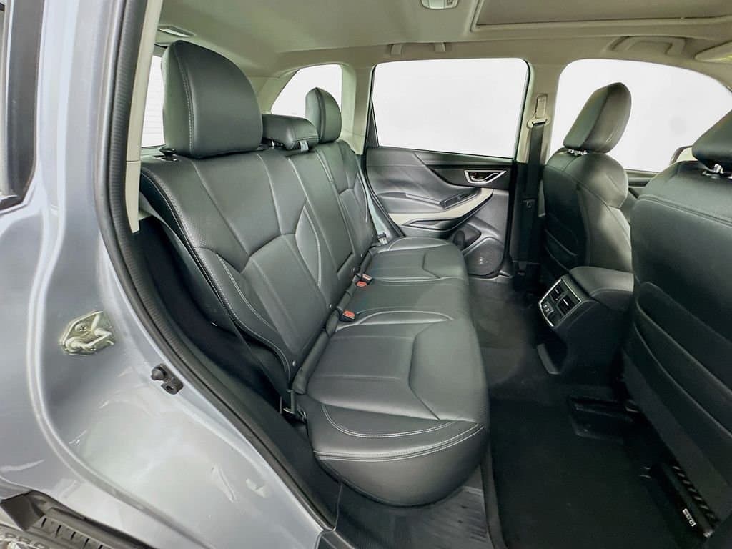 2022 SUBARU Forester - Image 29