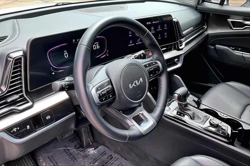 2024 Kia Sportage - Image 17
