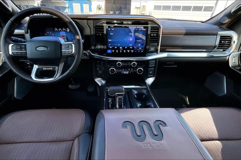2025 Ford F-150 - Image 16