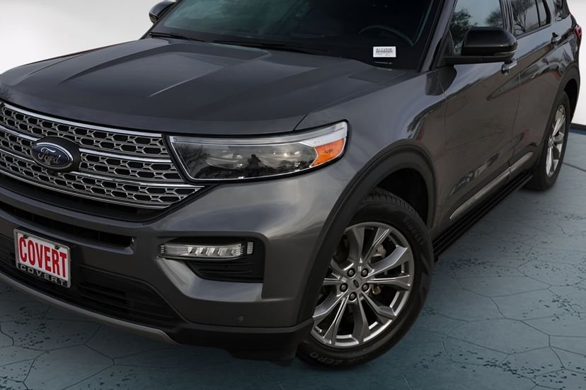 2023 Ford Explorer - Image 3