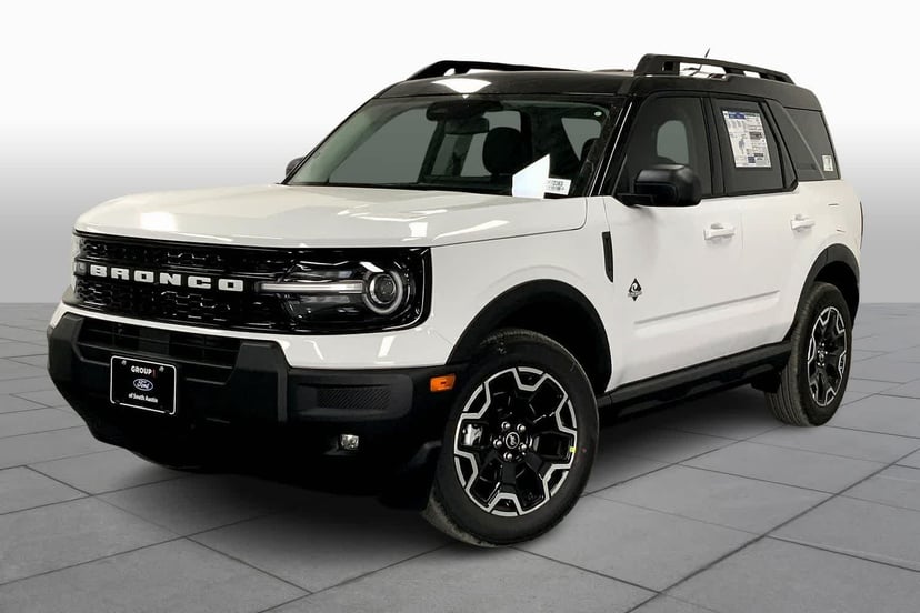 2025 Ford Bronco Sport - Image 2