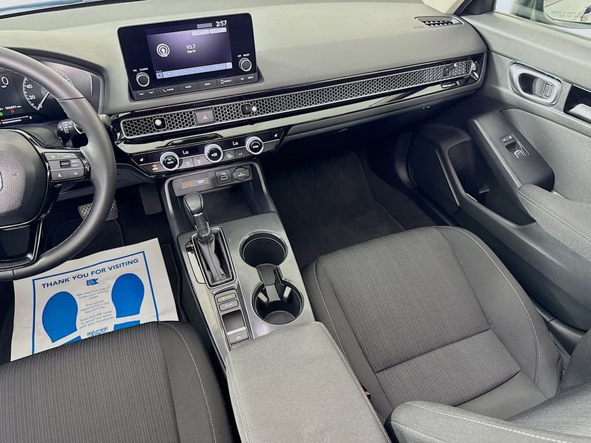 2023 Honda Civic - Image 31