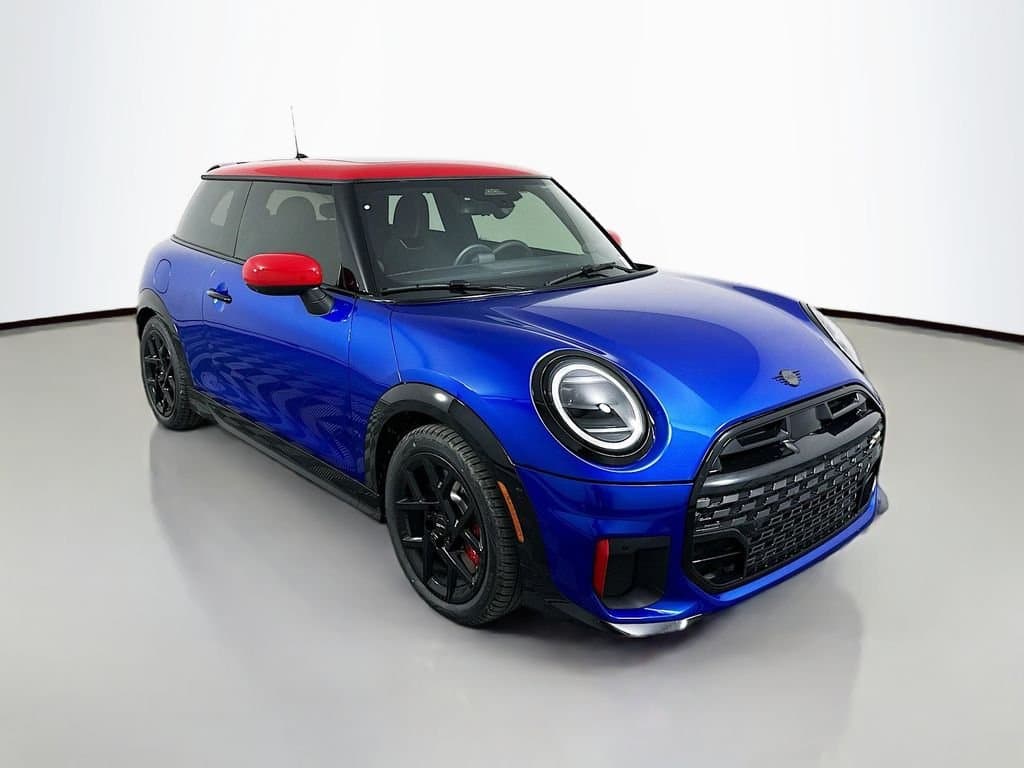 2025 MINI John Cooper Works - Image 3