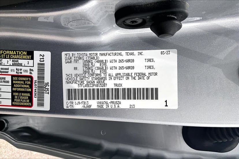 2023 Toyota Tundra - Image 33