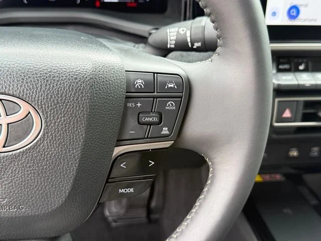 2025 Toyota Camry - Image 15