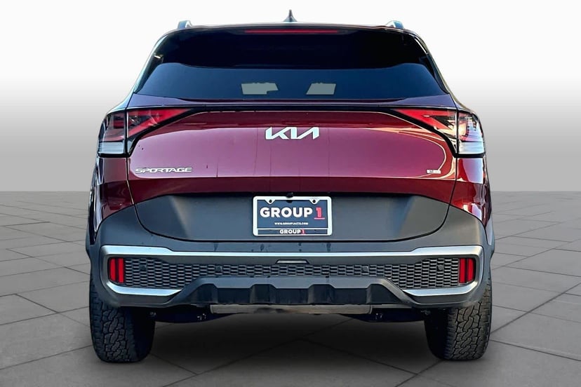 2023 Kia Sportage - Image 5