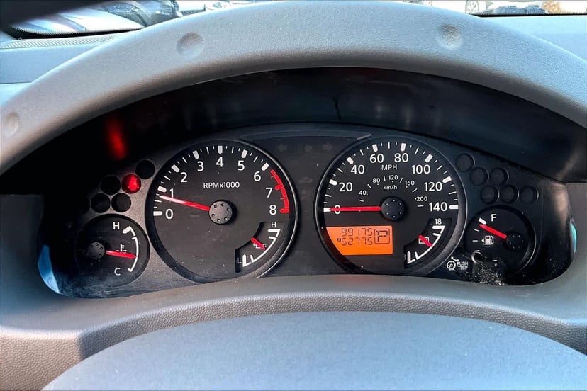 2015 Nissan Frontier - Image 25