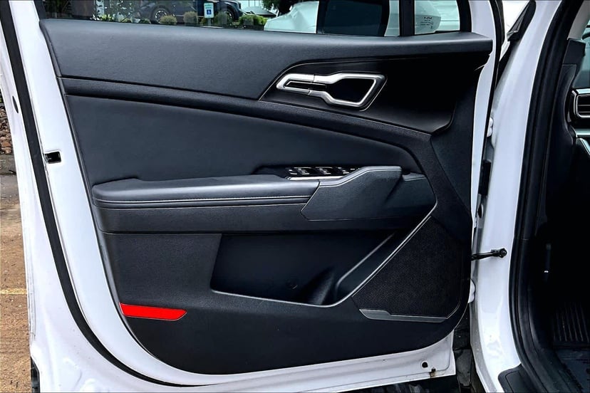 2024 Kia Sportage - Image 21