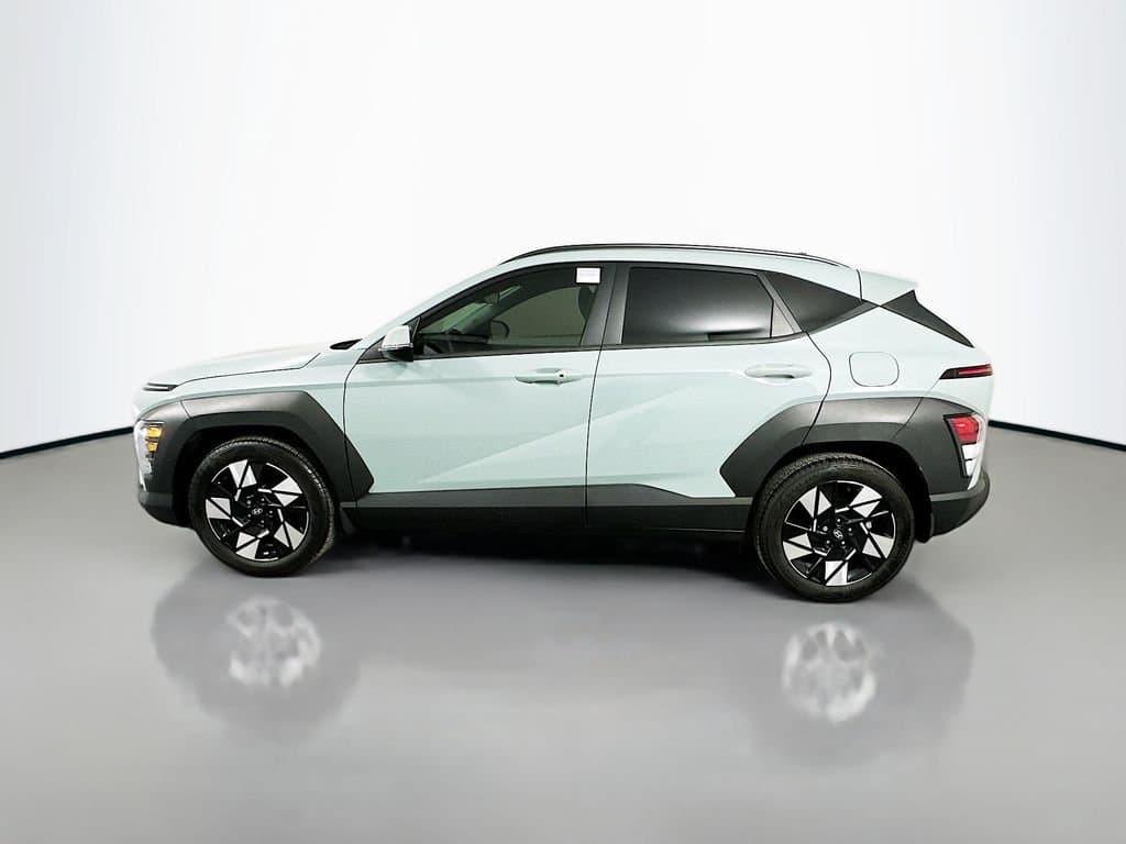 2024 HYUNDAI Kona - Image 9