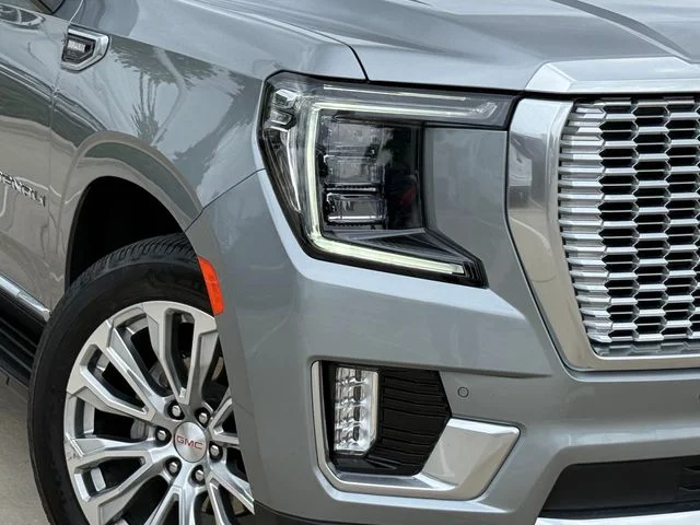 2024 GMC Yukon XL - Image 1