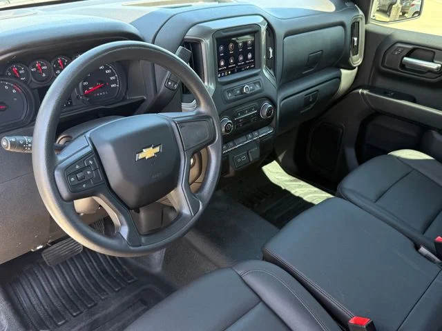 2025 Chevrolet Silverado 1500 - Image 11