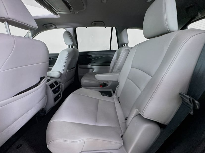 2020 Honda Pilot - Image 33