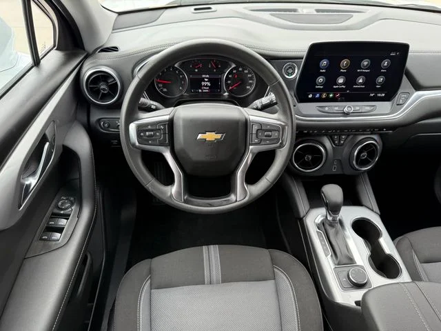 2025 Chevrolet Blazer - Image 28