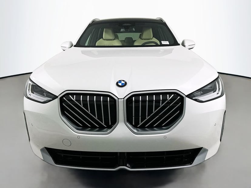 2026 BMW X3 - Image 2