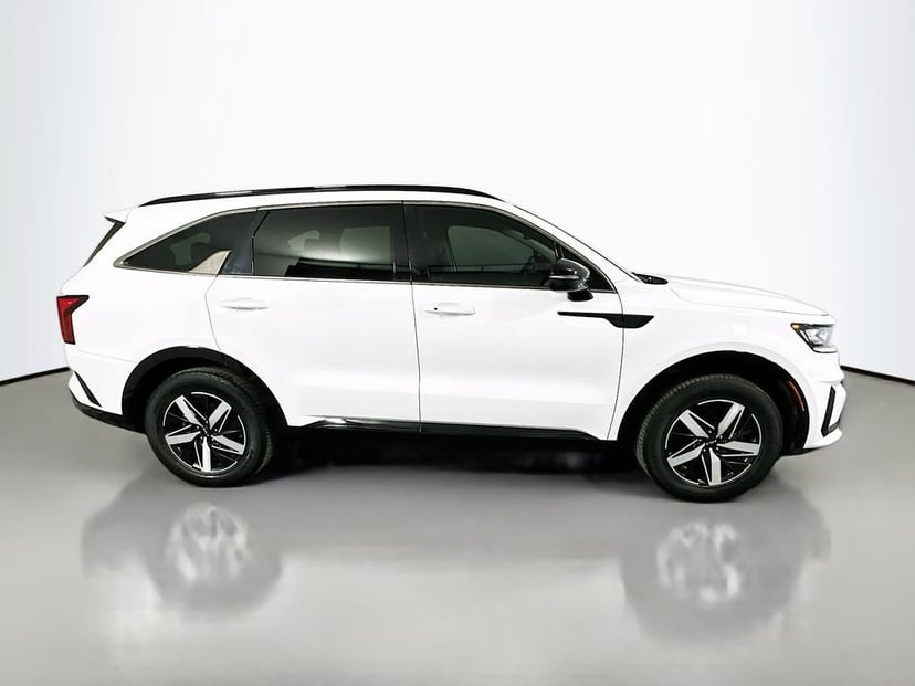 2022 Kia Sorento - Image 1