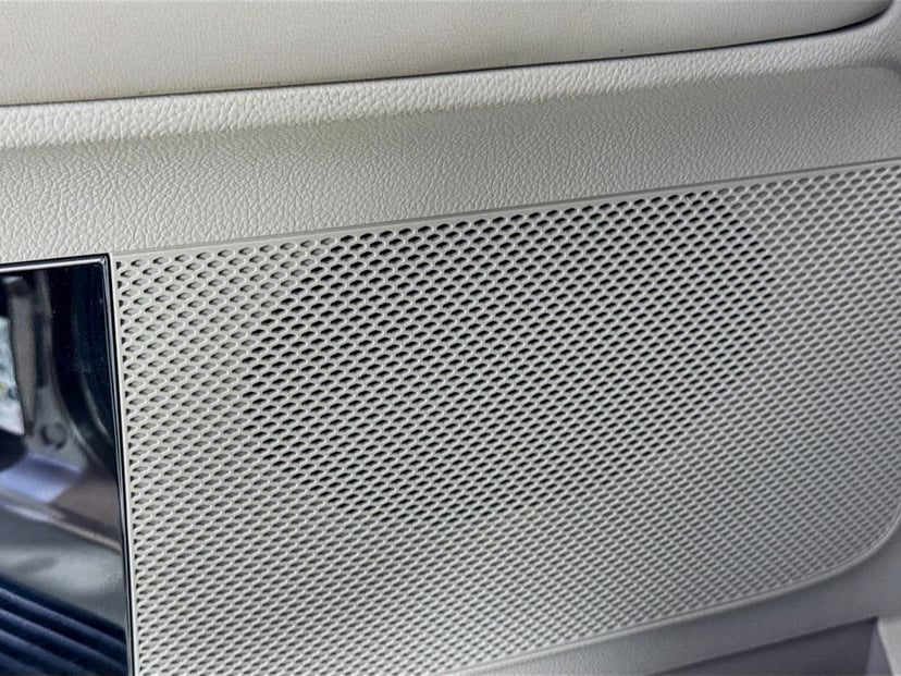 2017 Lincoln Navigator - Image 23