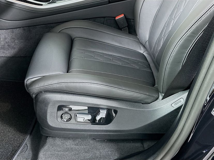 2026 BMW X5 - Image 21