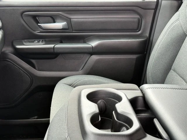 2025 Ram 1500 - Image 10